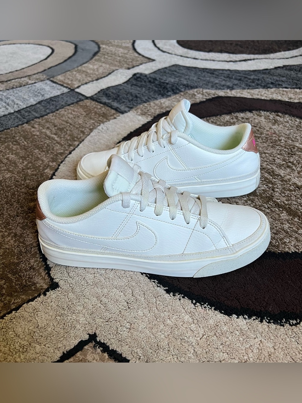 Nike Women's Court Legacy Next Nature sneakers Size 8 - Picture 3 of 9